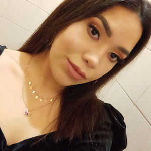 Meet your Posher, Isabela